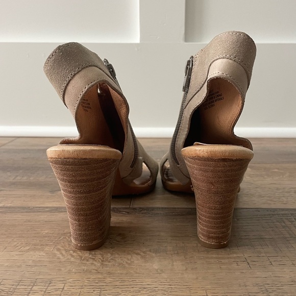 Born heeled open toe sandals - Picture 5 of 8